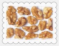 larger_walnut_pieces